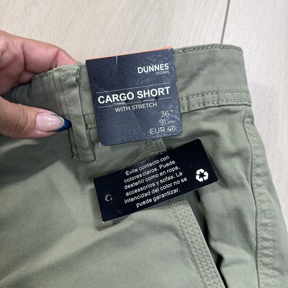 Dunnes Stores Men's Cargo Shorts Khaki Green‎ 36 Stretch Utility Pockets NWT
